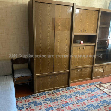 Продам квартиру, Людвига Свободы просп. , 1  ком., 33 м², советский ремонт 