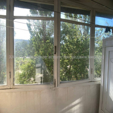 Продам квартиру, Людвига Свободы просп. , 1  ком., 33 м², советский ремонт 