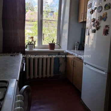 Продам квартиру, Полтавский Шлях ул. , 15  ком., 15.70 м², косметический ремонт 