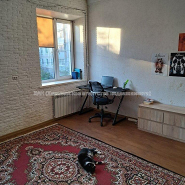 Продам квартиру, Полтавский Шлях ул. , 1  ком., 19.10 м², косметический ремонт 