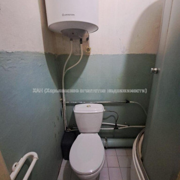 Продам квартиру, Полтавский Шлях ул. , 1  ком., 19.10 м², косметический ремонт 
