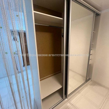 Продам квартиру, Отакара Яроша пер. , 1 кім., 24 м², евроремонт 