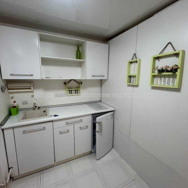 Продам квартиру, Отакара Яроша пер. , 1 кім., 24 м², евроремонт 