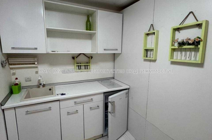 Продам квартиру, Отакара Яроша пер. , 1 кім., 24 м², евроремонт 
