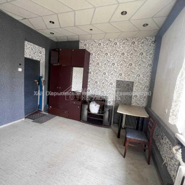 Продам квартиру, Солдатский пер. , 1 кім., 17 м², советский ремонт 