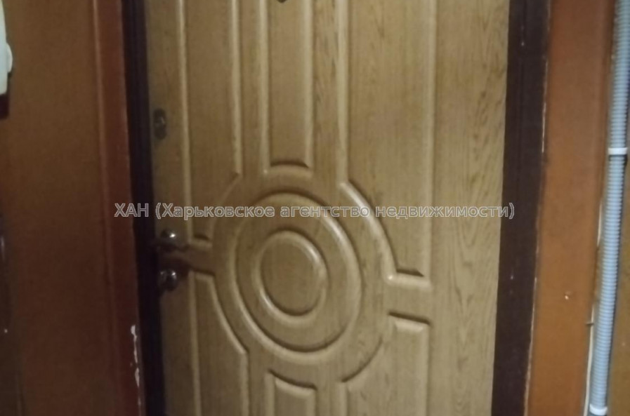 Продам квартиру, Юбилейный просп. , 1  ком., 32.70 м², советский ремонт 