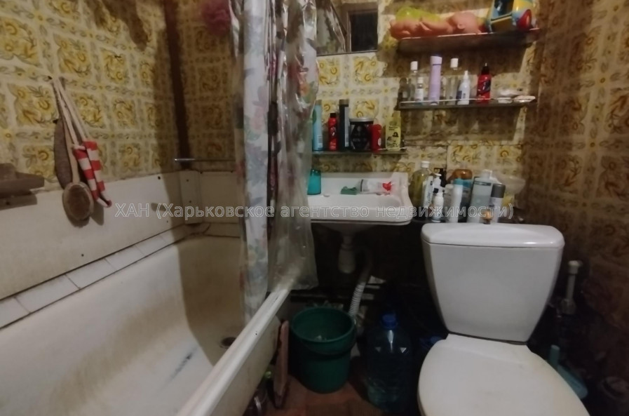 Продам квартиру, Юбилейный просп. , 1  ком., 32.70 м², советский ремонт 