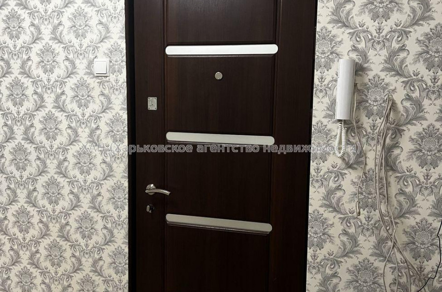 Продам квартиру, Тракторостроителей просп. , 2  ком., 45.60 м², косметический ремонт 