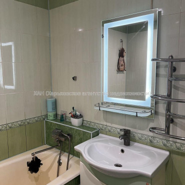 Продам квартиру, Тракторостроителей просп. , 2  ком., 45.60 м², косметический ремонт 