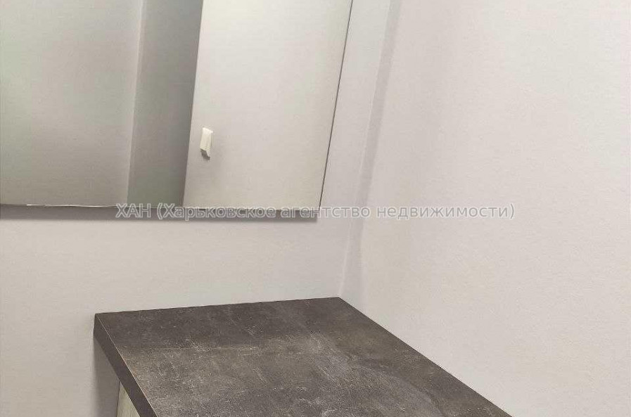 Продам квартиру, Ощепкова Андрея ул. , 1  ком., 33 м², евроремонт 