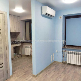 Продам квартиру, Ощепкова Андрея ул. , 1  ком., 33 м², евроремонт