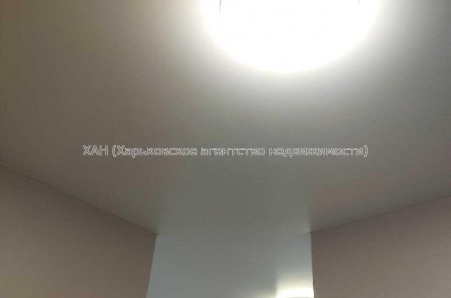 Продам квартиру, Ощепкова Андрея ул. , 1  ком., 33 м², евроремонт 