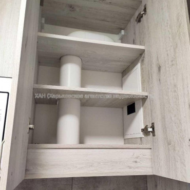 Продам квартиру, Ощепкова Андрея ул. , 1  ком., 33 м², евроремонт 