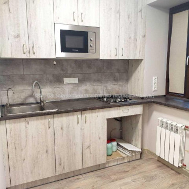 Продам квартиру, Ощепкова Андрея ул. , 1  ком., 33 м², евроремонт 