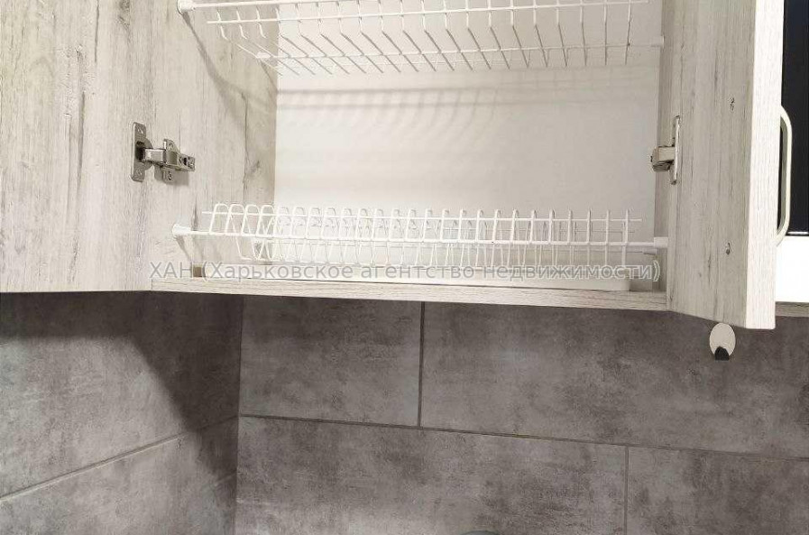 Продам квартиру, Ощепкова Андрея ул. , 1  ком., 33 м², евроремонт 