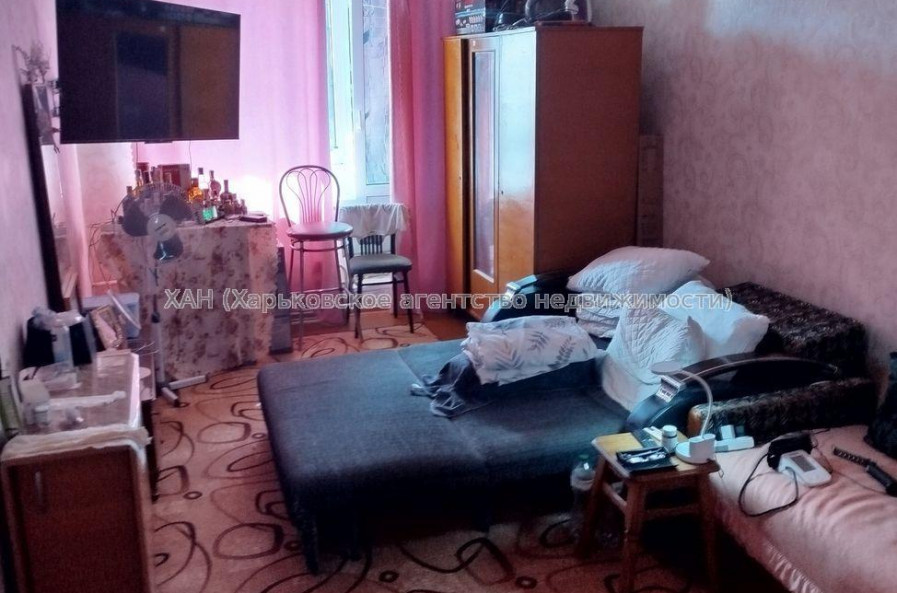 Продам квартиру, Волонтерская ул. , 1 кім., 37 м², косметический ремонт 