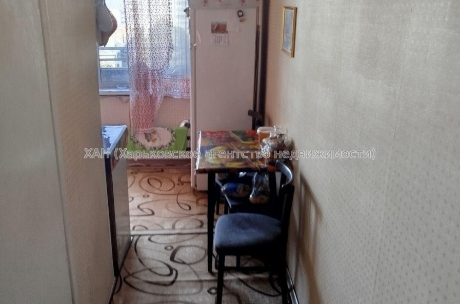 Продам квартиру, Волонтерская ул. , 1 кім., 37 м², косметический ремонт 