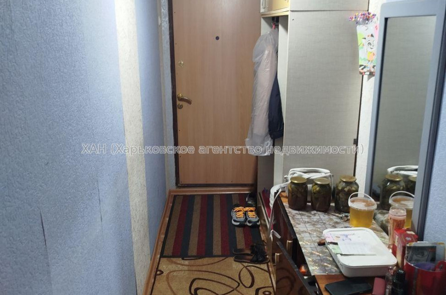 Продам квартиру, Волонтерская ул. , 1 кім., 37 м², косметический ремонт 