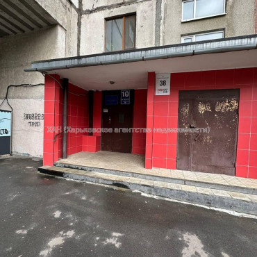 Продам квартиру, Барабашова академика ул. , 2  ком., 45 м², косметический ремонт 