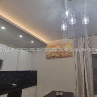 Продам квартиру, Станислава Парталы ул. , 2  ком., 50 м², евроремонт 