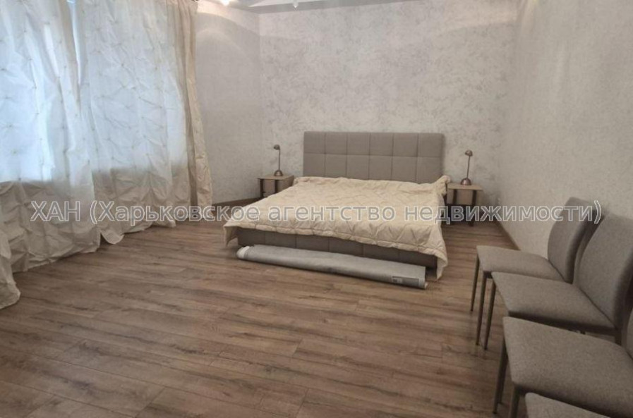 Продам квартиру, Станислава Парталы ул. , 2  ком., 50 м², евроремонт 