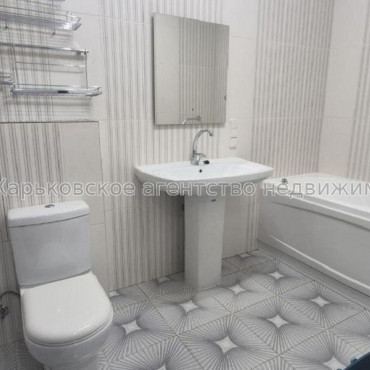 Продам квартиру, Станислава Парталы ул. , 2  ком., 50 м², евроремонт 
