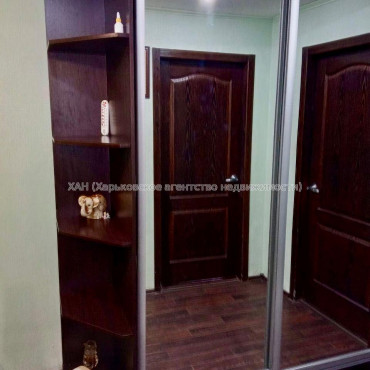 Продам квартиру, Холодногорская ул. , 2  ком., 46.50 м², косметический ремонт 
