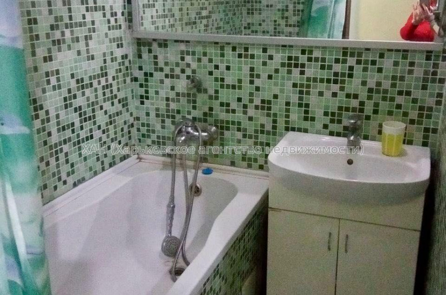 Продам квартиру, Холодногорская ул. , 2  ком., 46.50 м², косметический ремонт 