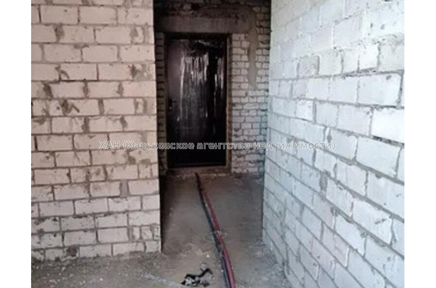 Продам квартиру, Борткевича ул. , 1  ком., 36.90 м², без ремонта 