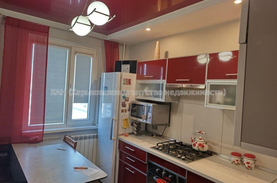 Продам квартиру, Соборности Украины ул. , 3  ком., 72 м², евроремонт 