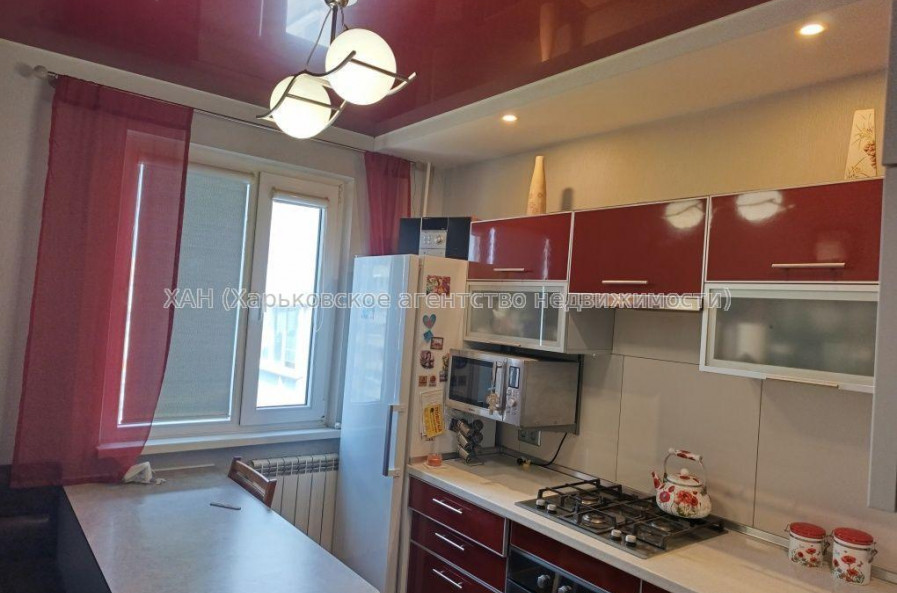 Продам квартиру, Соборности Украины ул. , 3  ком., 72 м², евроремонт 