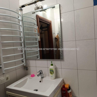 Продам квартиру, Соборности Украины ул. , 3  ком., 72 м², евроремонт 