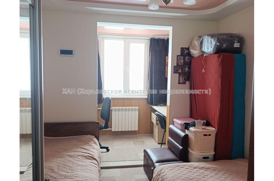 Продам квартиру, Соборности Украины ул. , 3  ком., 72 м², евроремонт 