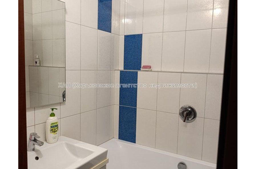 Продам квартиру, Соборности Украины ул. , 3  ком., 72 м², евроремонт 