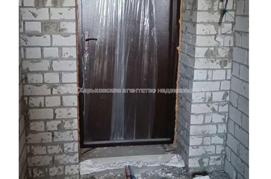 Продам квартиру, Мира ул. , 1  ком., 37.10 м², без внутренних работ 