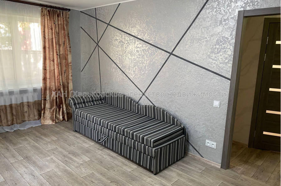 Продам квартиру, Бригады Хартия ул. , 1  ком., 38 м², авторский дизайн 