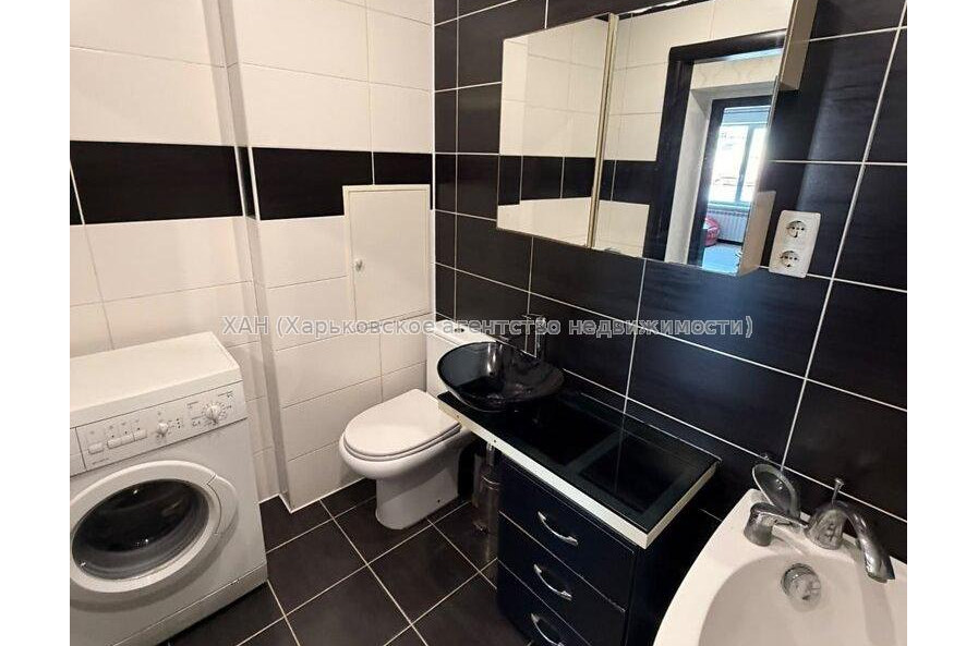 Продам квартиру, Григория Сковороды ул. , 2  ком., 75 м², евроремонт 