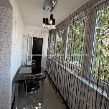 Продам квартиру, Григория Сковороды ул. , 2  ком., 75 м², евроремонт 