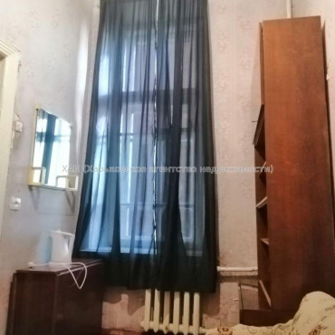 Продам квартиру, Полтавский Шлях ул. , 2 кім., 32.30 м², советский ремонт 
