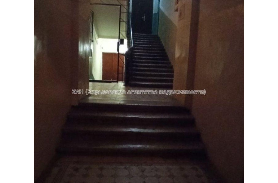 Продам квартиру, Полтавский Шлях ул. , 2 кім., 32.30 м², советский ремонт 