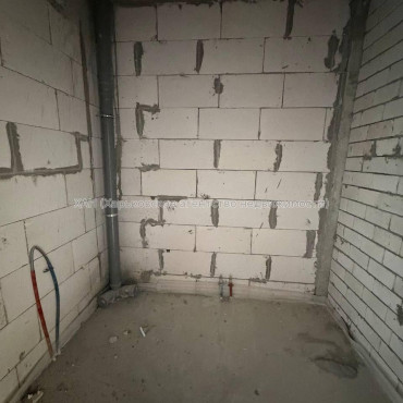 Продам квартиру, Клочковская ул. , 2 кім., 78 м², без внутренних работ 