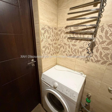 Продам квартиру, Лозовская ул. , 1 кім., 30 м², евроремонт 