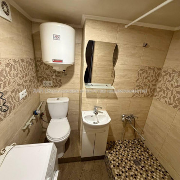 Продам квартиру, Лозовская ул. , 1 кім., 30 м², евроремонт 