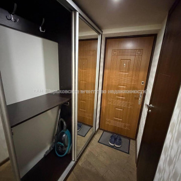 Продам квартиру, Лозовская ул. , 1 кім., 30 м², евроремонт 