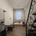 Продам квартиру, Лозовская ул. , 1 кім., 30 м², евроремонт 