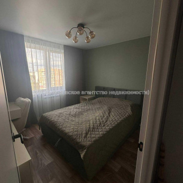 Продам квартиру, Навчальная ул. , 2  ком., 47 м², авторский дизайн 