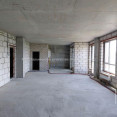 Продам квартиру, Динамовская ул. , 4  ком., 146 м², без внутренних работ 