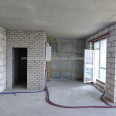 Продам квартиру, Динамовская ул. , 4  ком., 146 м², без внутренних работ 