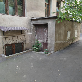 Продам нежилую недвижимость, помещение свободного назначения , 4  ком., 97.30 м², без внутренних работ