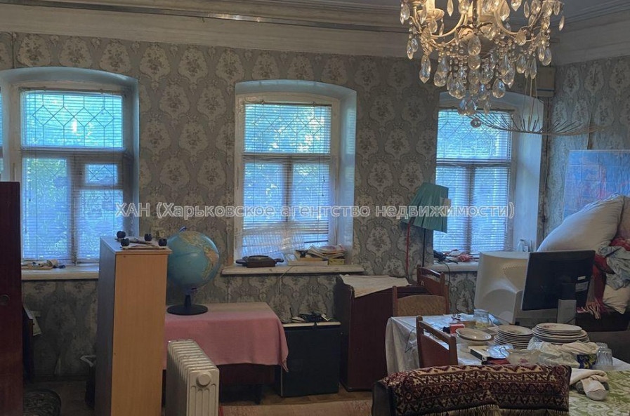 Продам квартиру, Грековская ул. , 3 кім., 86 м², без ремонта 